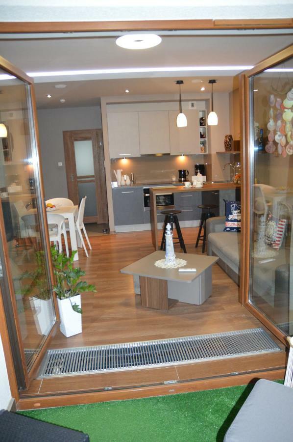 Apartament Z Widokiem Na Morze Dziwnówek Eksteriør bilde